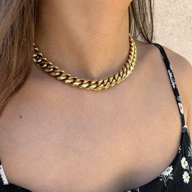 Myra Necklace