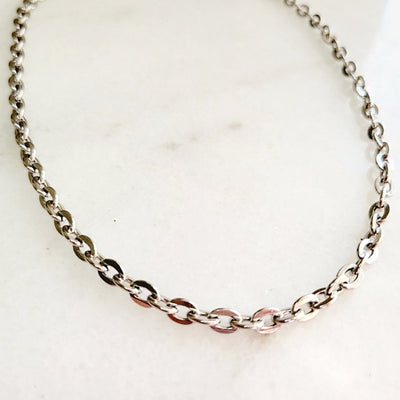 Vivi Necklace