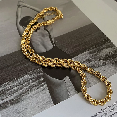Vivian Necklace