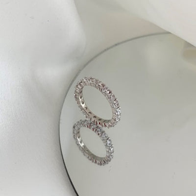 Dona Ring